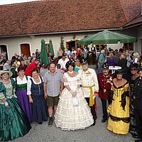 Kaiserliche Apfelstrassenerlebnisfahrt